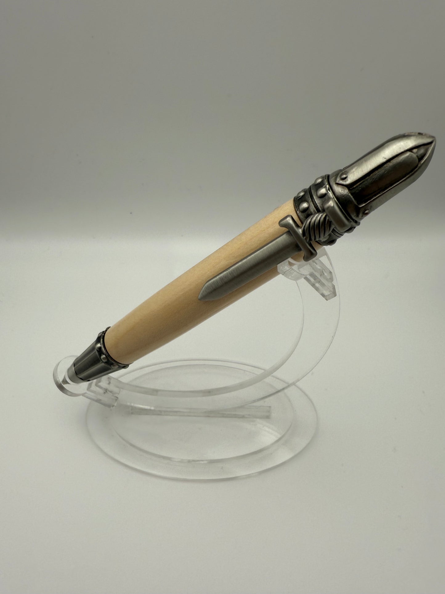 Handmade Wooden Pen: Hard Maple Knight Pen in Pewter