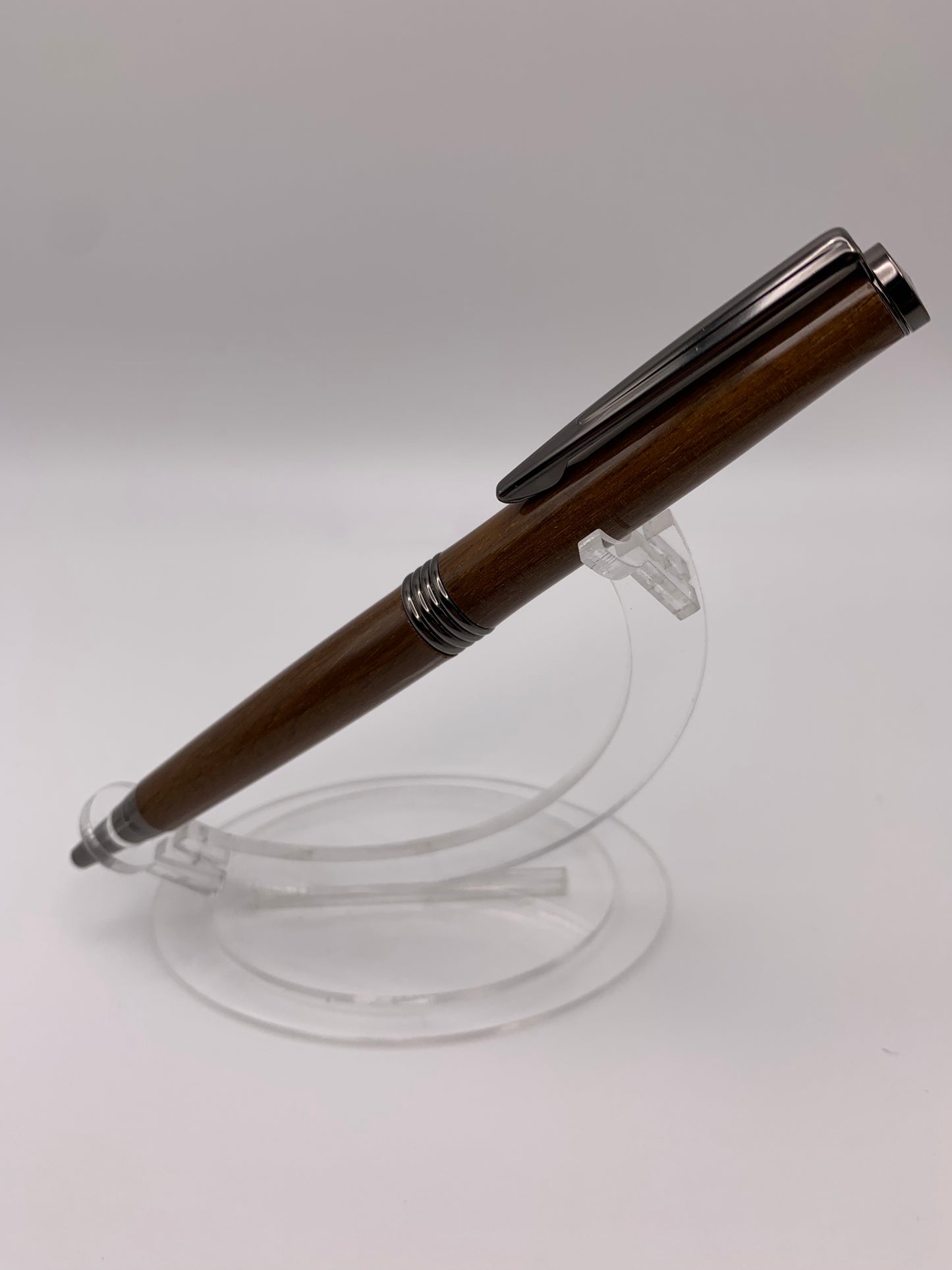 Handmade Wooden Pen: Walnut Trimline Pen in Gunmetal